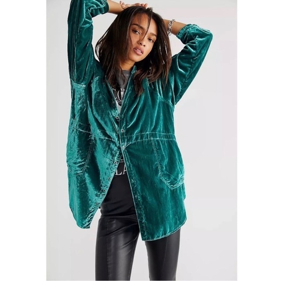 We The Free Tops - Nwt | We the Free Summer Daydream Green Velvet Top | Size: Large